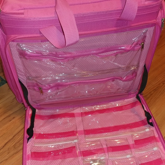 Memories to go scrapbook organizer - Picture 5 of 8